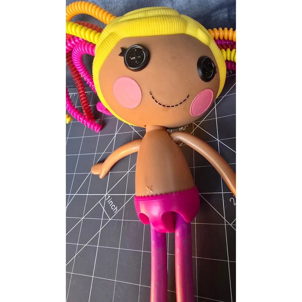 MGA Lalaloopsy Silly Hair Doll Yellow Pink Orange Bendable Hair Button Eyes 13in